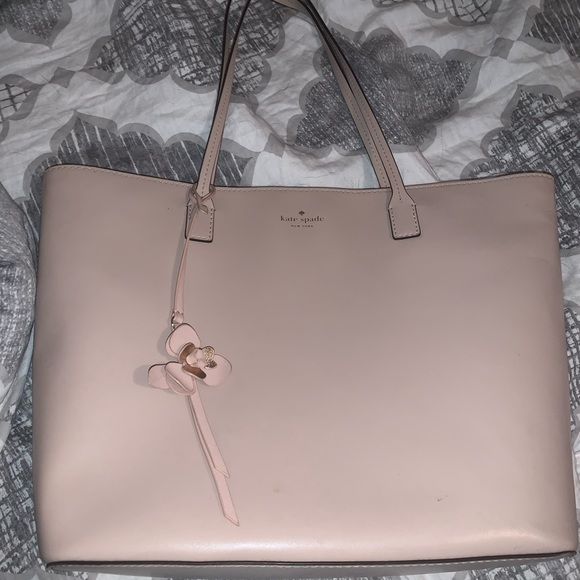 kate spade Handbags - Kate spade tote kate spade Handbags - Kate spade tote